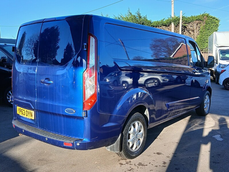 Ford 2.2 TDCi 290 Limited Panel Van 5dr Diesel Manual L2 H1 (186 g/km, 123 bhp)