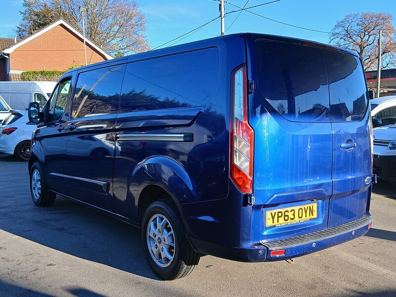 Ford 2.2 TDCi 290 Limited Panel Van 5dr Diesel Manual L2 H1 (186 g/km, 123 bhp)