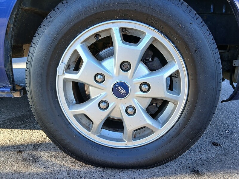 Ford 2.2 TDCi 290 Limited Panel Van 5dr Diesel Manual L2 H1 (186 g/km, 123 bhp)