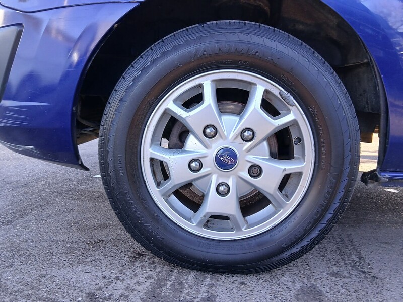 Ford 2.2 TDCi 290 Limited Panel Van 5dr Diesel Manual L2 H1 (186 g/km, 123 bhp)