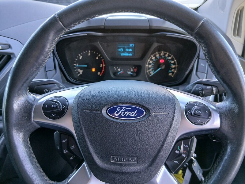 Ford 2.2 TDCi 290 Limited Panel Van 5dr Diesel Manual L2 H1 (186 g/km, 123 bhp)