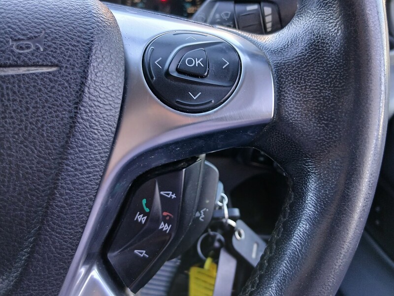 Ford 2.2 TDCi 290 Limited Panel Van 5dr Diesel Manual L2 H1 (186 g/km, 123 bhp)