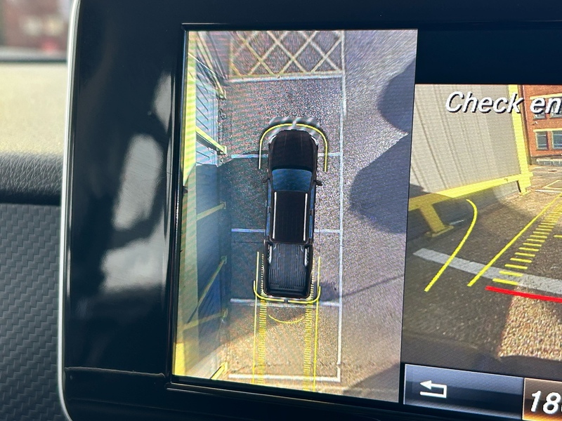 Mercedes-Benz 2.3 CDI Progressive Pickup Double Cab 4dr Diesel Auto 4MATIC Euro 6 (190 ps)