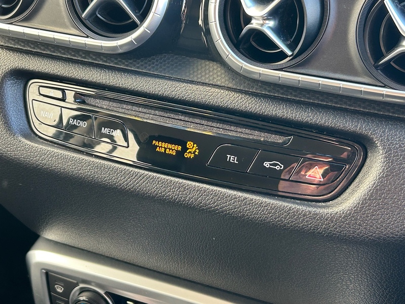 Mercedes-Benz 2.3 CDI Progressive Pickup Double Cab 4dr Diesel Auto 4MATIC Euro 6 (190 ps)