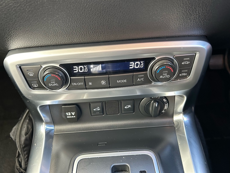 Mercedes-Benz 2.3 CDI Progressive Pickup Double Cab 4dr Diesel Auto 4MATIC Euro 6 (190 ps)