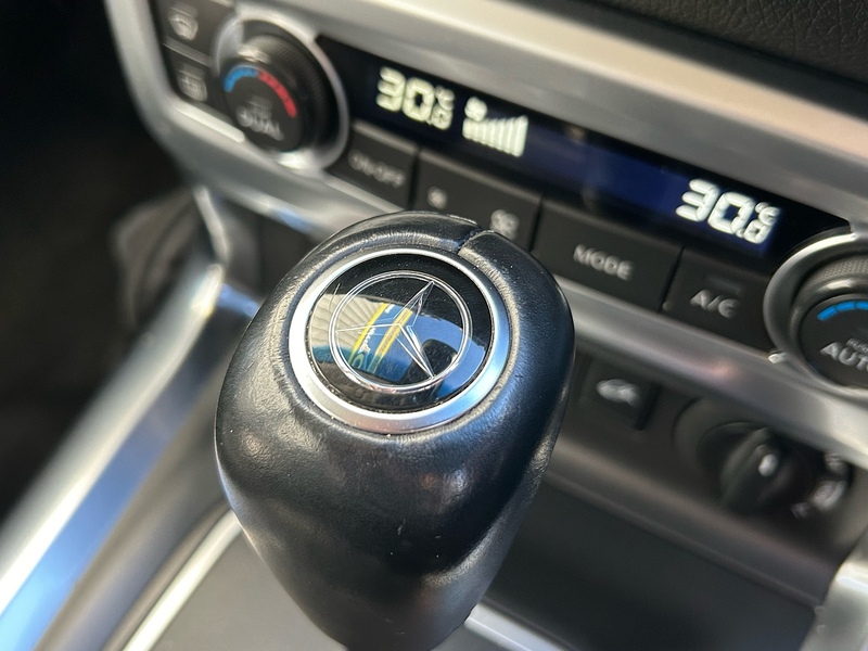 Mercedes-Benz 2.3 CDI Progressive Pickup Double Cab 4dr Diesel Auto 4MATIC Euro 6 (190 ps)