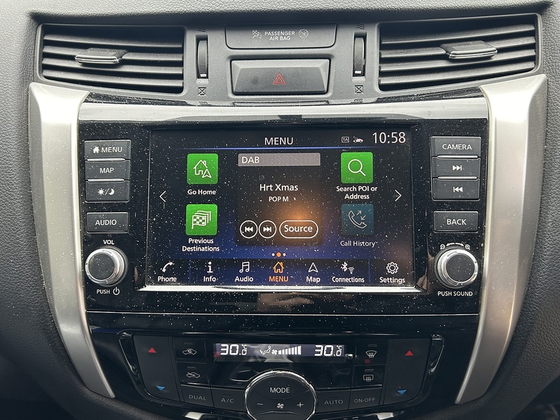 Nissan 2.3 dCi Tekna Pickup Double Cab 4dr Diesel Auto 4WD Euro 6 (190 ps)