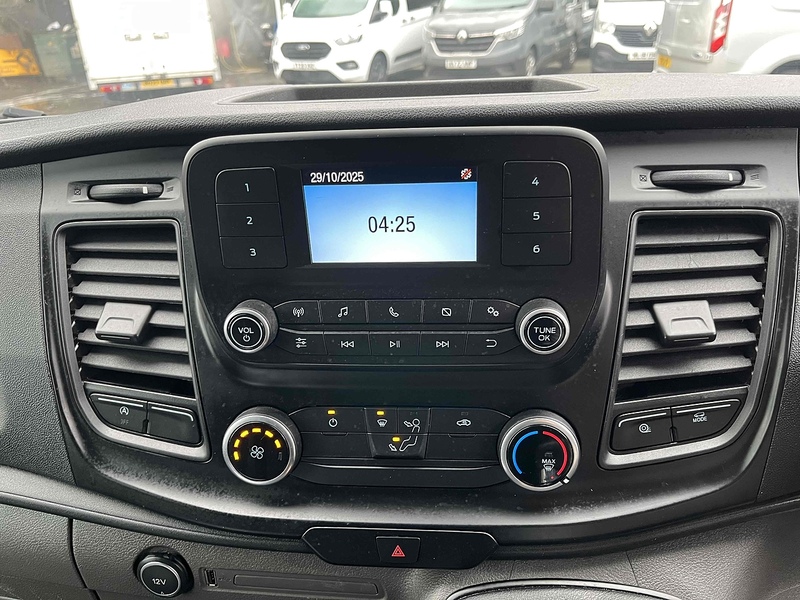 Ford 350 EcoBlue Leader 2.0 2dr Luton Van Manual Diesel