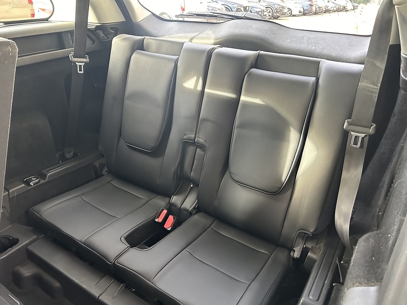 Land Rover 2.0 TD4 HSE Black SUV 5dr Diesel Auto 4WD Euro 6 (s/s) (180 ps)