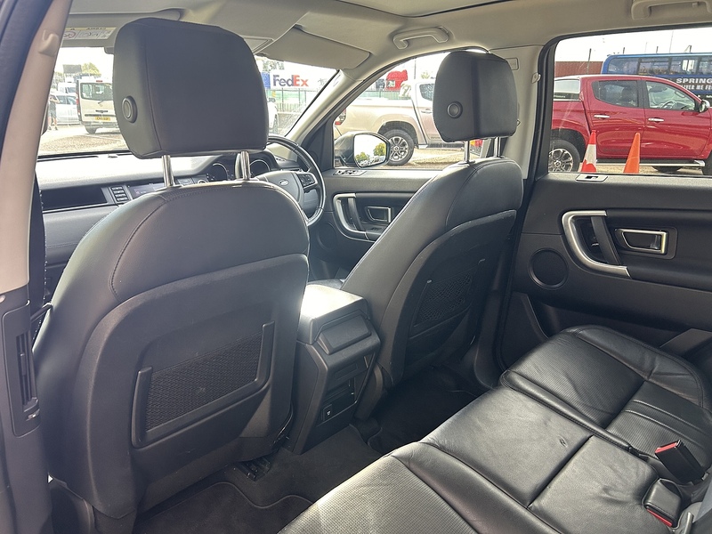 Land Rover 2.0 TD4 HSE Black SUV 5dr Diesel Auto 4WD Euro 6 (s/s) (180 ps)