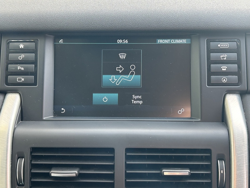 Land Rover 2.0 TD4 HSE Black SUV 5dr Diesel Auto 4WD Euro 6 (s/s) (180 ps)