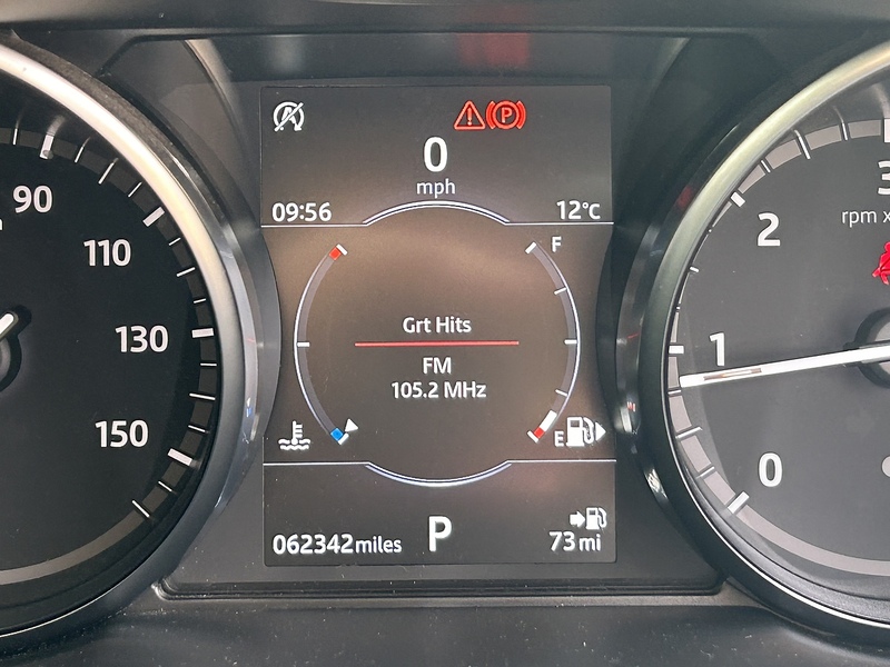 Land Rover 2.0 TD4 HSE Black SUV 5dr Diesel Auto 4WD Euro 6 (s/s) (180 ps)