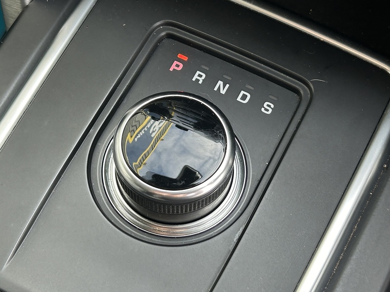 Land Rover 2.0 TD4 HSE Black SUV 5dr Diesel Auto 4WD Euro 6 (s/s) (180 ps)