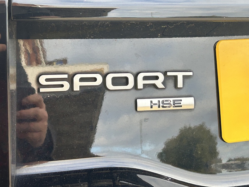 Land Rover 2.0 TD4 HSE Black SUV 5dr Diesel Auto 4WD Euro 6 (s/s) (180 ps)