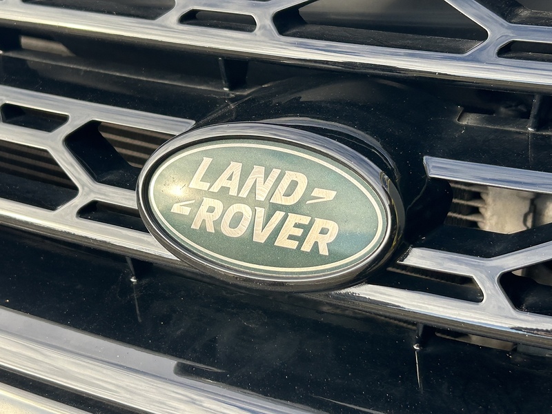 Land Rover 2.0 TD4 HSE Black SUV 5dr Diesel Auto 4WD Euro 6 (s/s) (180 ps)