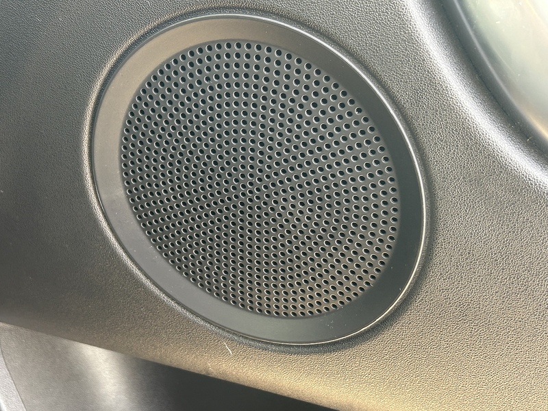 Land Rover 2.0 TD4 HSE Black SUV 5dr Diesel Auto 4WD Euro 6 (s/s) (180 ps)