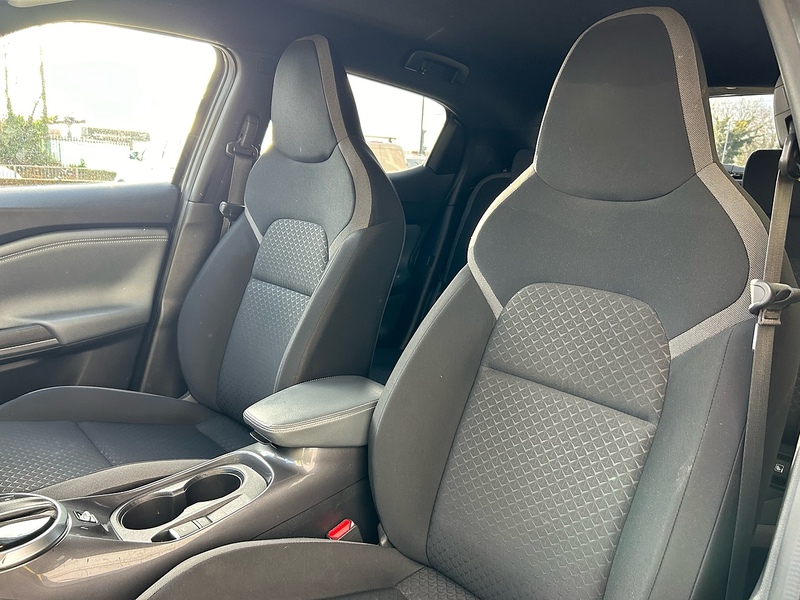 Nissan DIG-T N-Connecta SUV 1.0 Automatic Petrol