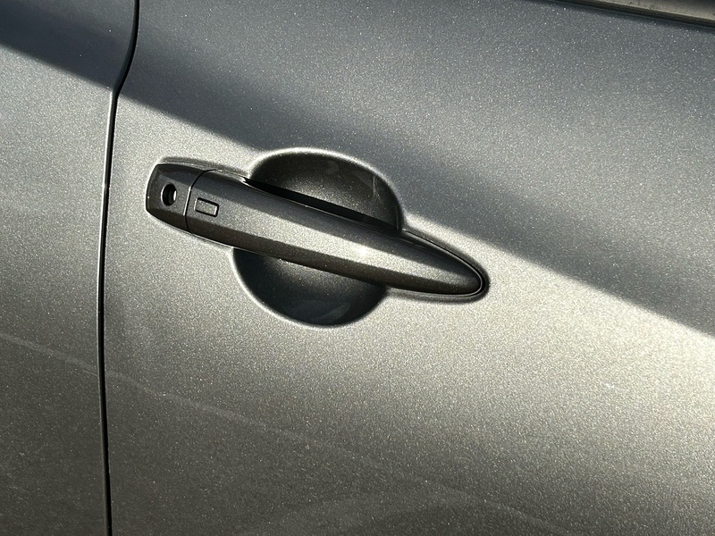 Nissan DIG-T N-Connecta SUV 1.0 Automatic Petrol