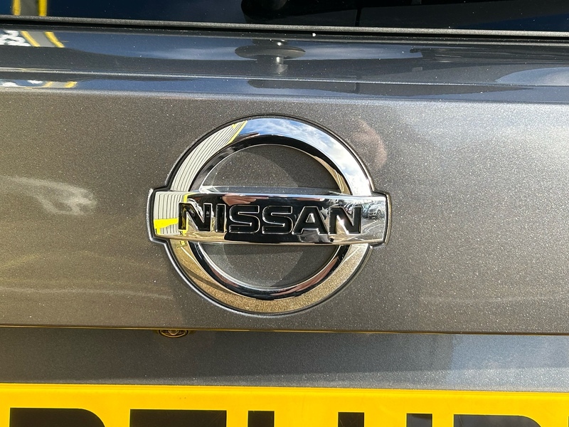 Nissan DIG-T N-Connecta SUV 1.0 Automatic Petrol