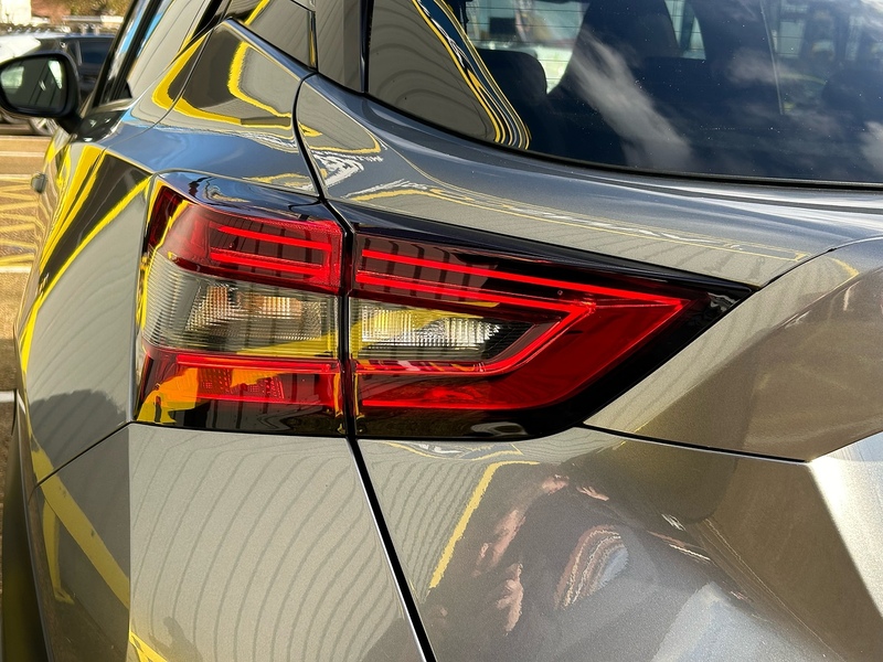 Nissan DIG-T N-Connecta SUV 1.0 Automatic Petrol