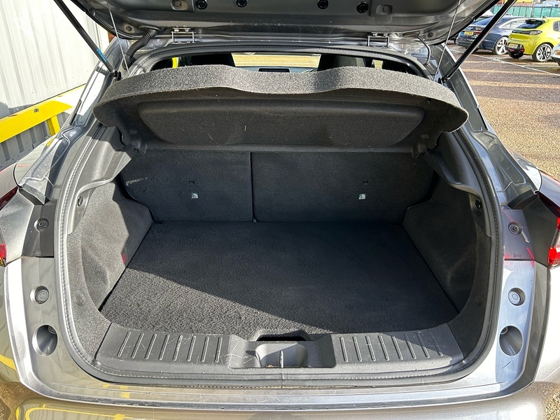 Nissan DIG-T N-Connecta SUV 1.0 Automatic Petrol