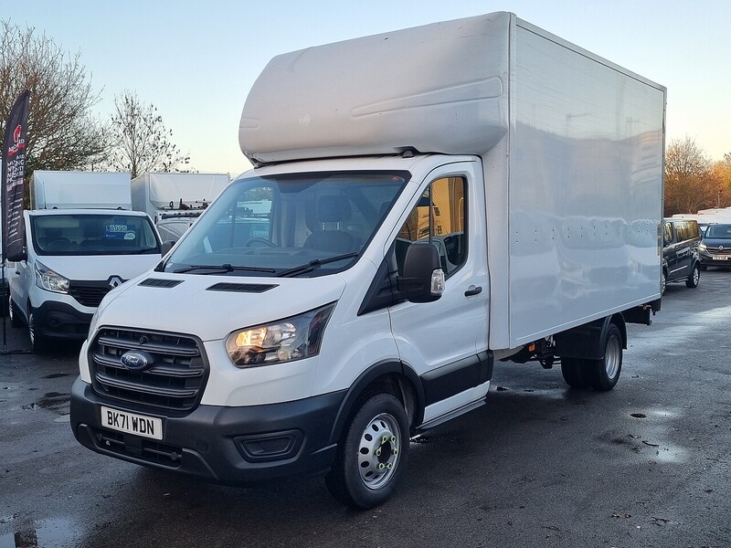 Ford 2.0 350 EcoBlue Leader Luton 2dr Diesel Manual RWD L3 Euro 6 (s/s) (130 ps) 2.0 2dr Luton Van Manual Diesel
