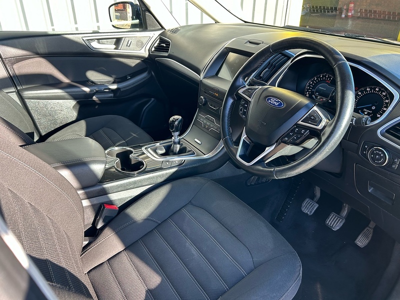 Ford 2.0 TDCi Titanium MPV 5dr Diesel Manual Euro 6 (s/s) (150 ps)