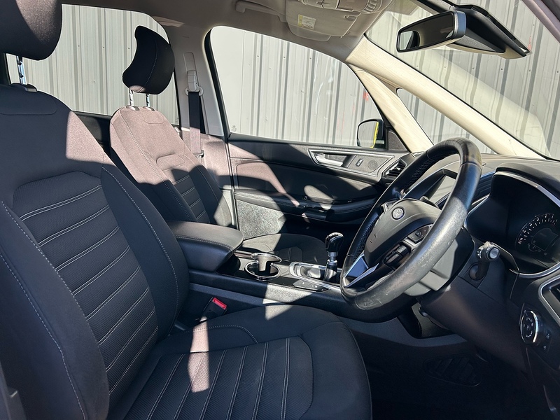 Ford 2.0 TDCi Titanium MPV 5dr Diesel Manual Euro 6 (s/s) (150 ps)