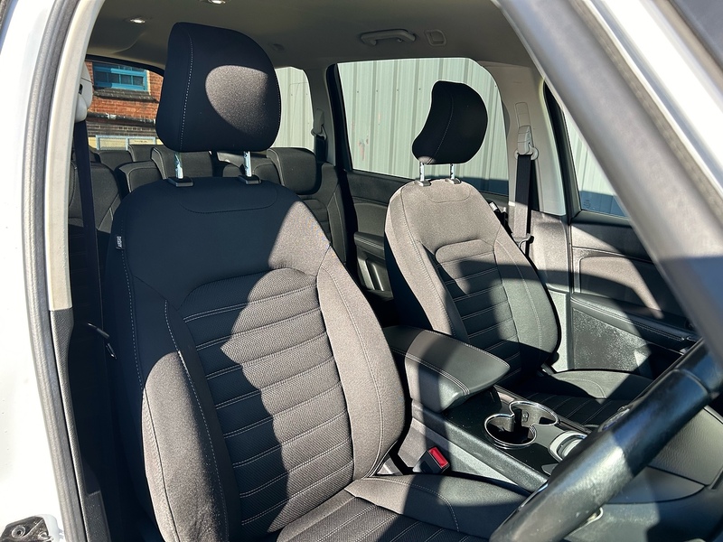 Ford 2.0 TDCi Titanium MPV 5dr Diesel Manual Euro 6 (s/s) (150 ps)