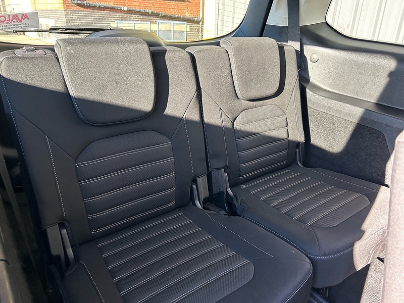 Ford 2.0 TDCi Titanium MPV 5dr Diesel Manual Euro 6 (s/s) (150 ps)