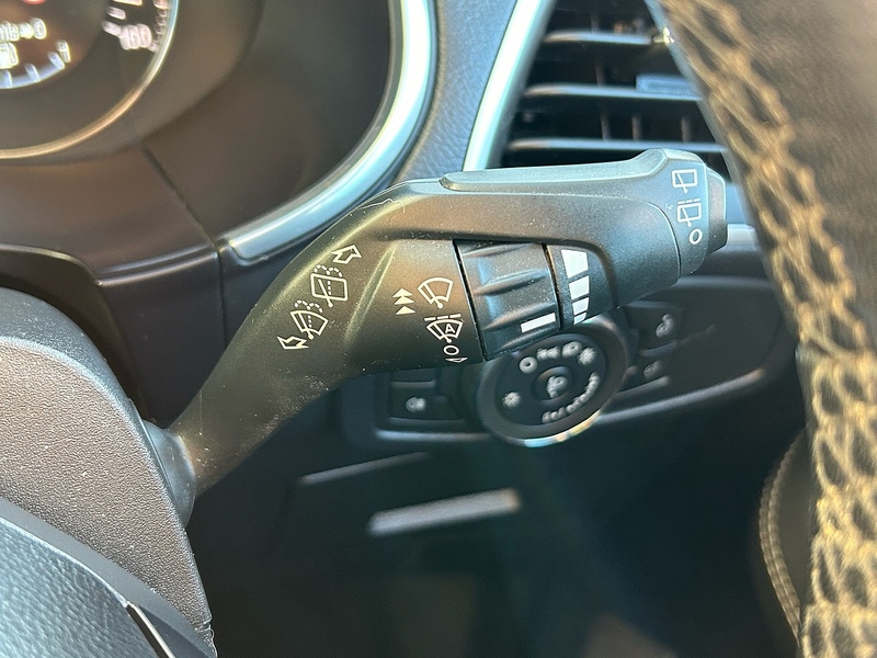 Ford 2.0 TDCi Titanium MPV 5dr Diesel Manual Euro 6 (s/s) (150 ps)