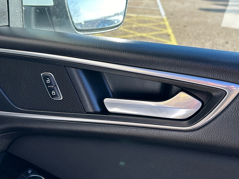 Ford 2.0 TDCi Titanium MPV 5dr Diesel Manual Euro 6 (s/s) (150 ps)