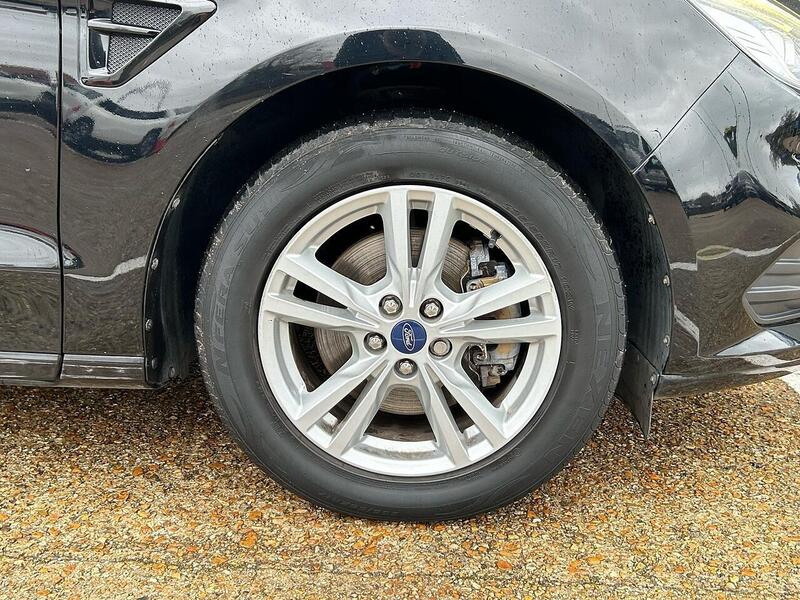 Ford 1.5T EcoBoost Titanium MPV 5dr Petrol Manual Euro 6 (s/s) (160 ps)