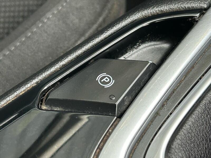 Ford 1.5T EcoBoost Titanium MPV 5dr Petrol Manual Euro 6 (s/s) (160 ps)