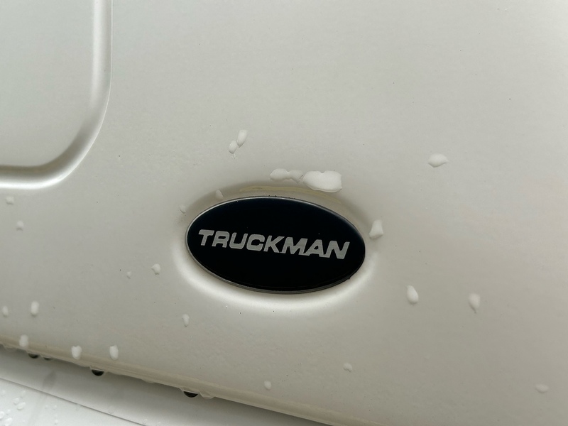 Toyota 2.4 D-4D Invincible Pickup Double Cab 4dr Diesel Manual 4WD Euro 6 (s/s) (150 ps)