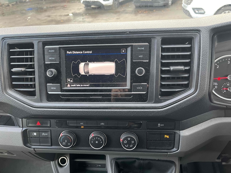 Volkswagen 2.0 TDI CR35 Trendline Panel Van 5dr Diesel Manual FWD LWB High Roof Euro 6 (s/s) (140 ps)