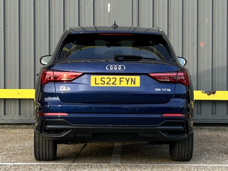 Audi 1.5 TFSI CoD 35 S line SUV 5dr Petrol S Tronic Euro 6 (s/s) (150 ps)