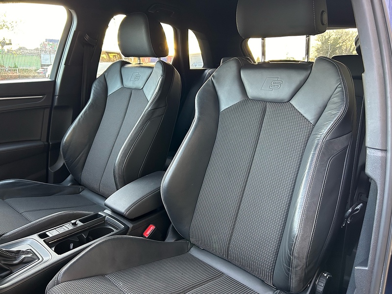 Audi 1.5 TFSI CoD 35 S line SUV 5dr Petrol S Tronic Euro 6 (s/s) (150 ps)