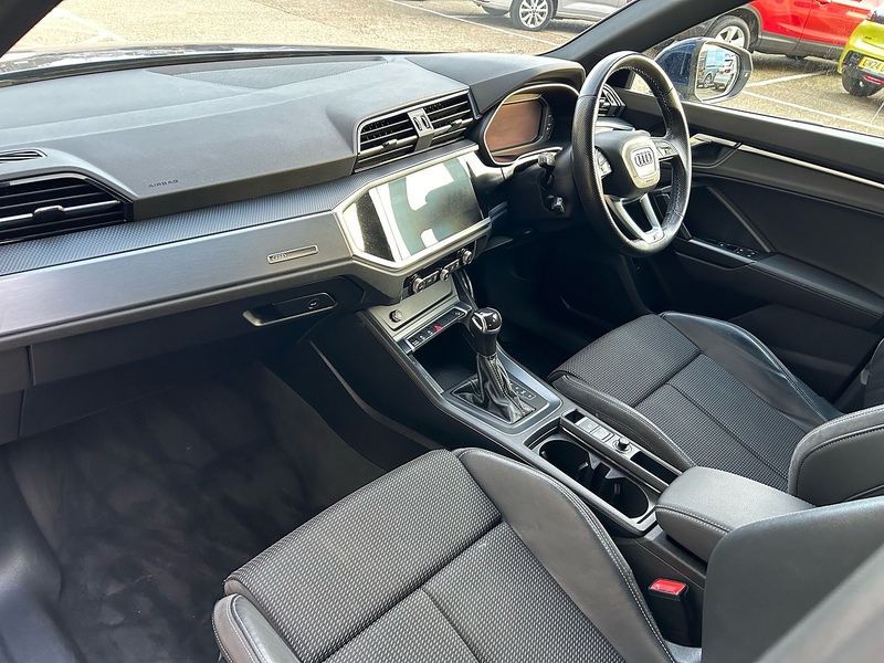 Audi 1.5 TFSI CoD 35 S line SUV 5dr Petrol S Tronic Euro 6 (s/s) (150 ps)