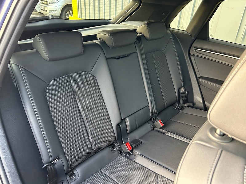 Audi 1.5 TFSI CoD 35 S line SUV 5dr Petrol S Tronic Euro 6 (s/s) (150 ps)