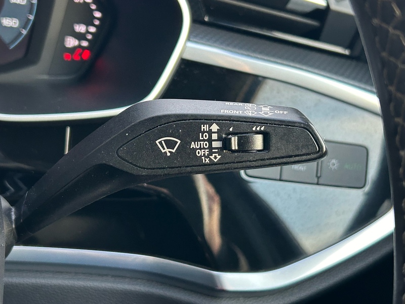 Audi 1.5 TFSI CoD 35 S line SUV 5dr Petrol S Tronic Euro 6 (s/s) (150 ps)