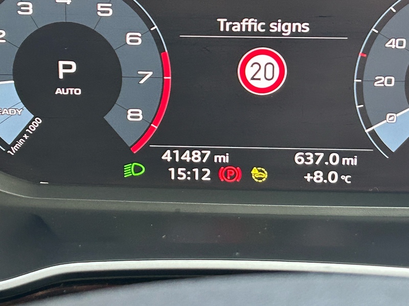 Audi 1.5 TFSI CoD 35 S line SUV 5dr Petrol S Tronic Euro 6 (s/s) (150 ps)