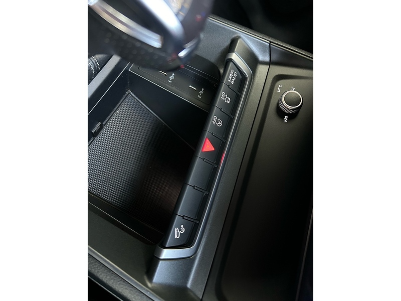 Audi 1.5 TFSI CoD 35 S line SUV 5dr Petrol S Tronic Euro 6 (s/s) (150 ps)