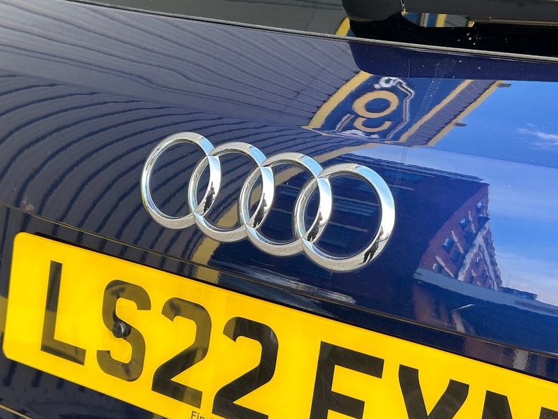 Audi 1.5 TFSI CoD 35 S line SUV 5dr Petrol S Tronic Euro 6 (s/s) (150 ps)