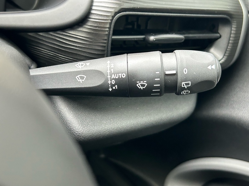 Jeep 1.2 Longitude SUV 5dr Petrol Manual Euro 6 (s/s) (100 ps)