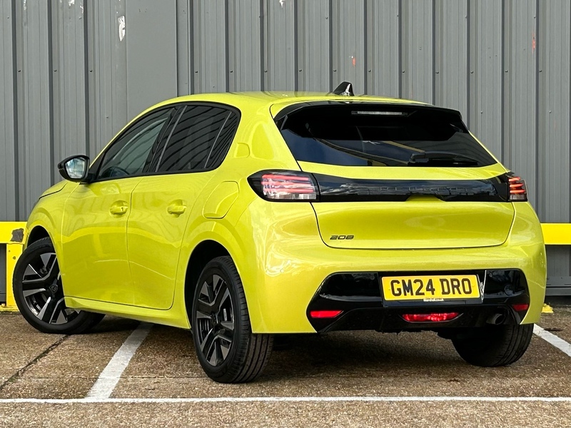 Peugeot 1.2 PureTech Allure Hatchback 5dr Petrol Manual Euro 6 (s/s) (100 ps)