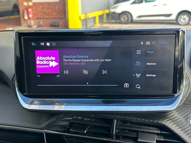 Peugeot 1.2 PureTech Allure Hatchback 5dr Petrol Manual Euro 6 (s/s) (100 ps)