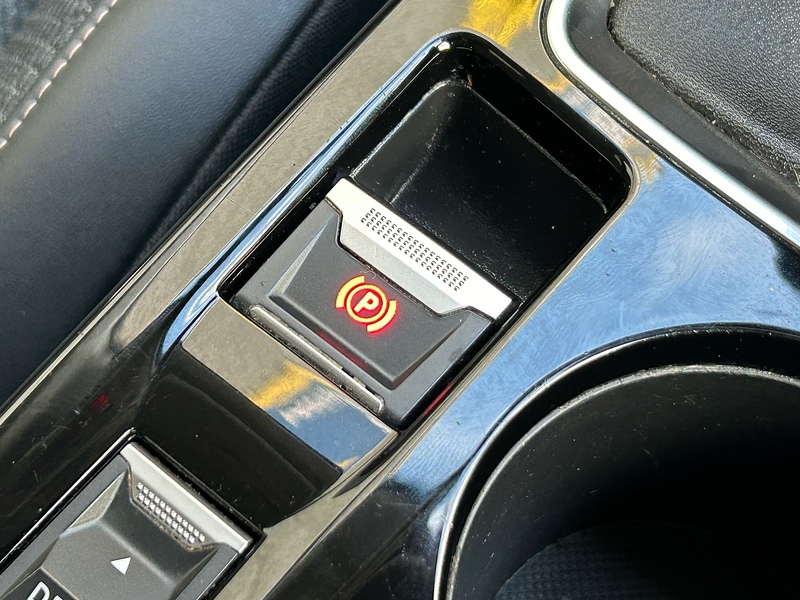 Peugeot 1.2 PureTech Allure Hatchback 5dr Petrol Manual Euro 6 (s/s) (100 ps)