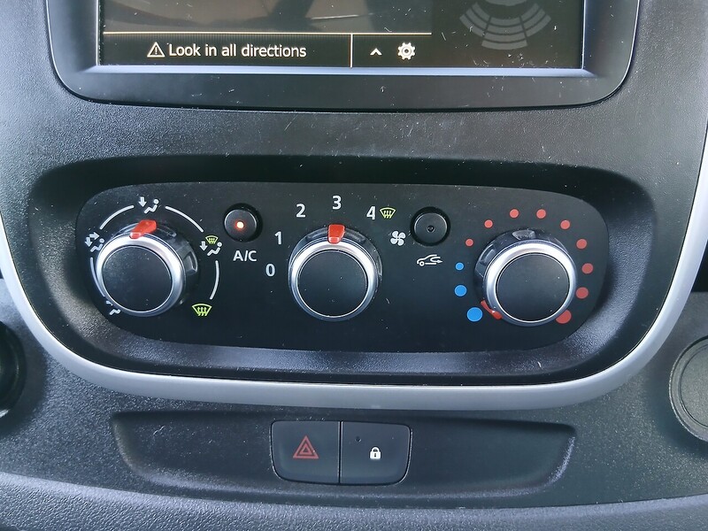 Renault 2.0 dCi ENERGY 30 Sport Panel Van 5dr Diesel Manual LWB Standard Roof Euro 6 (s/s) (145 ps)