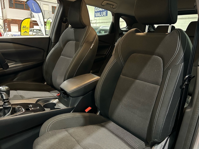 Nissan DIG-T MHEV Acenta Premium SUV 1.3 Manual Petrol Hybrid